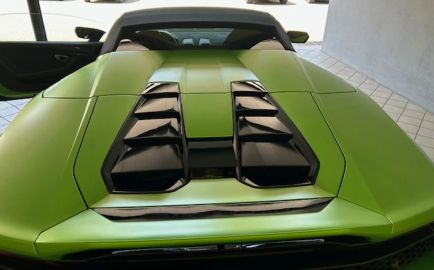Car image 23