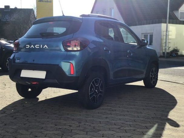 Dacia Spring Electric 45 Essential 33 kW image number 3