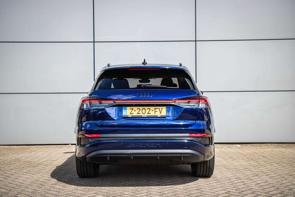 Audi Q4 45 e-tron 82 kWh 210 kW image number 14