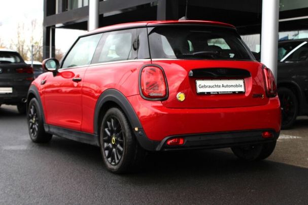 Mini Cooper SE Mini 135 kW image number 3