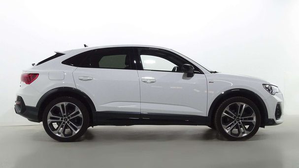 Audi Q3 35 TDI S tronic Sportback 110 kW image number 3