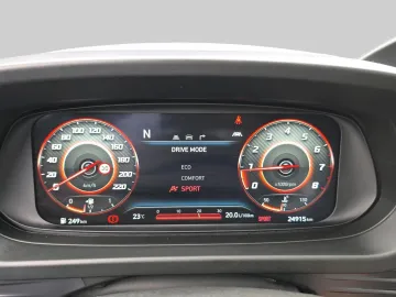 Car image 32