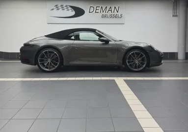 Car image 38