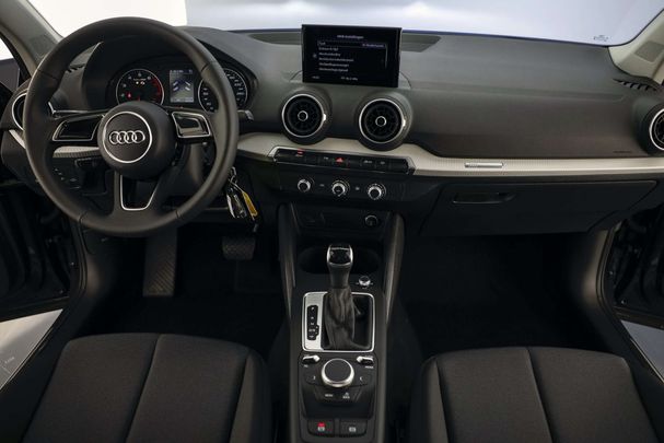 Audi Q2 35 TFSI S tronic S-line 110 kW image number 11