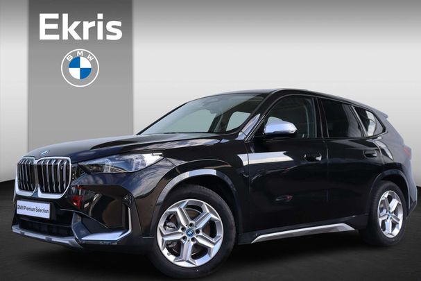 BMW iX1 xDrive30 230 kW image number 1