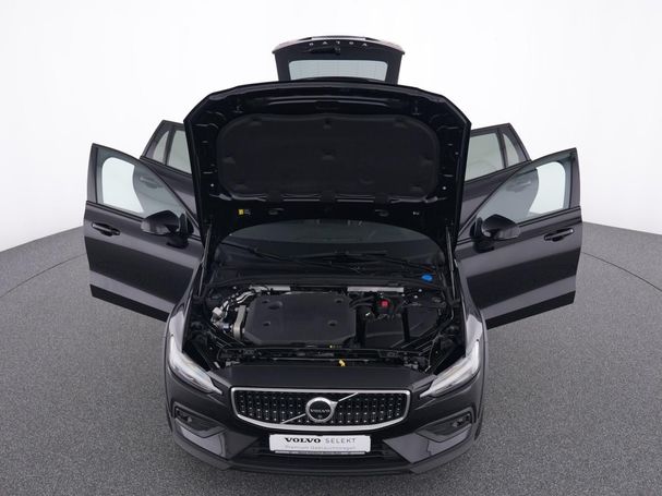 Volvo V60 Cross Country AWD Geartronic B4 145 kW image number 15