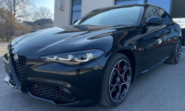 Alfa Romeo Giulia 2.2 Q4 154 kW image number 6