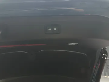 Car image 44