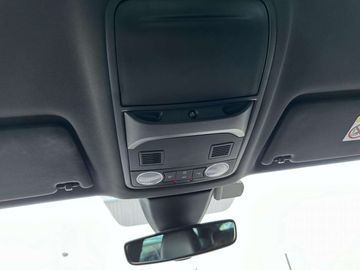 Car image 35