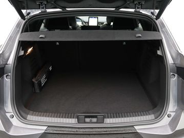 Car image 33