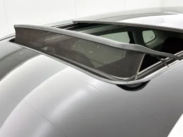 Car image 50