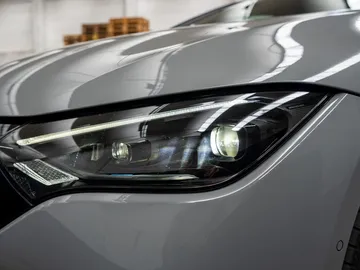 Car image 31