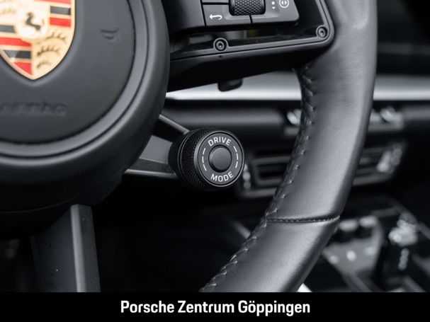 Porsche 992 Carrera 4S Cabrio 331 kW image number 30