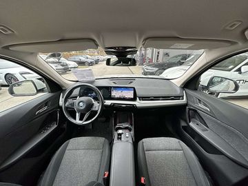 Car image 36