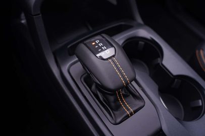 Car image 35