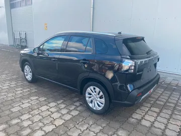 Car image 5