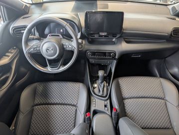 Car image 5