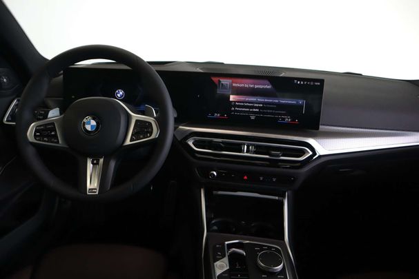 BMW 320i 135 kW image number 7