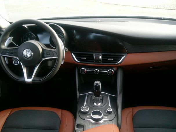 Alfa Romeo Giulia 118 kW image number 10