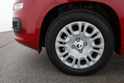 Car image 27
