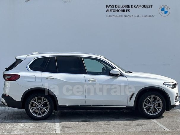 BMW X5 xDrive30d xLine 195 kW image number 2