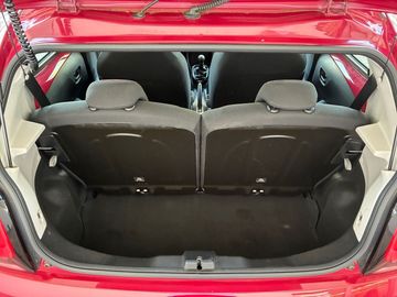 Car image 29
