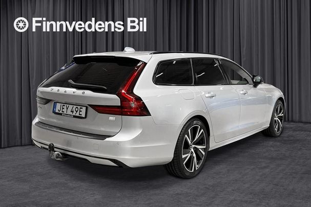 Volvo V90 T6 R Design AWD Recharge 253 kW image number 3