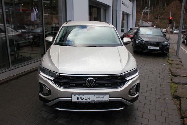 Volkswagen T-Roc 1.0 TSI T-Roc 81 kW image number 4