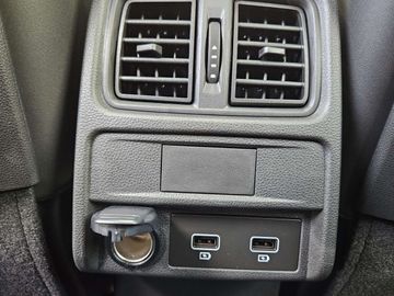 Car image 36