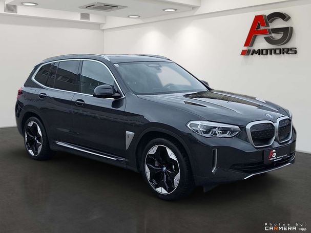 BMW iX3 Impressive 210 kW image number 2