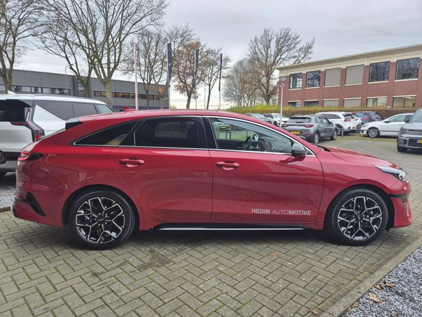 Kia ProCeed 1.5 T-GDI GT Line 103 kW image number 2