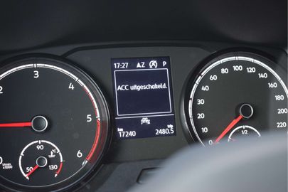 Car image 37