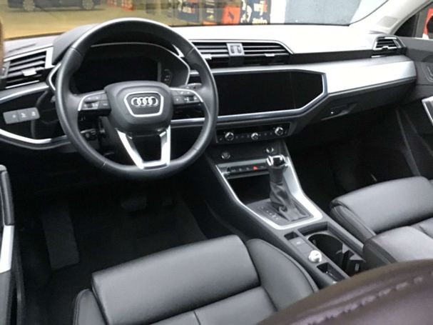 Audi Q3 35 TFSI S tronic Advanced Business 110 kW image number 12