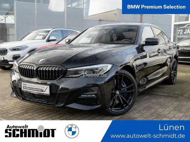 BMW 330e M Sport 215 kW image number 1