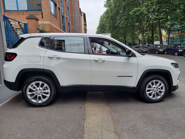 Jeep Compass 1.3 96 kW image number 16