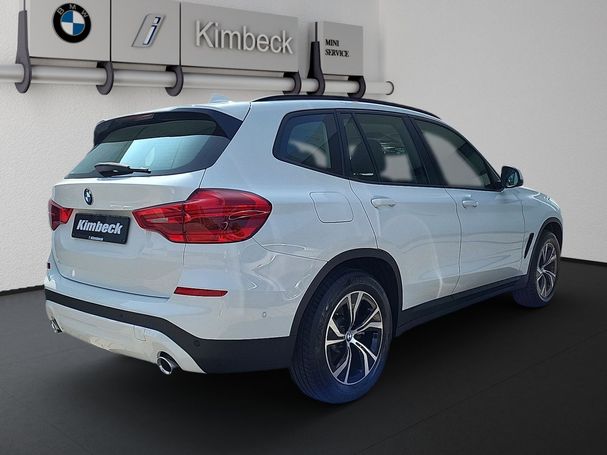 BMW X3 xDrive20d Advantage 140 kW image number 2