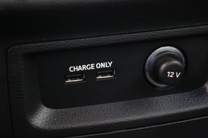 Car image 33