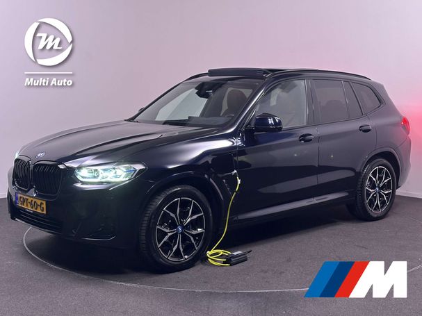 BMW X3 xDrive30e 216 kW image number 1