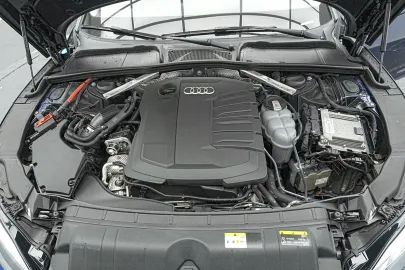 Car image 35