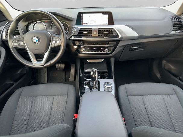 BMW X3 xDrive20d Advantage 140 kW image number 9