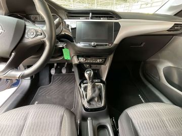 Car image 16