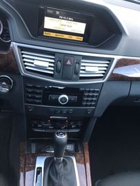 Car image 38