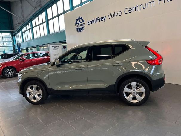 Volvo XC40 T2 Core 95 kW image number 26