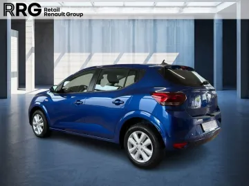 Car image 3