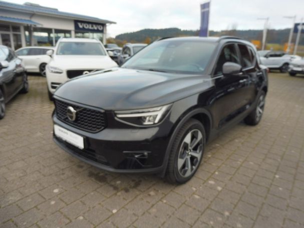 Volvo XC40 B3 Plus Dark 120 kW image number 1