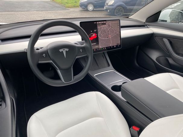 Tesla Model 3 Long Range 211 kW image number 10