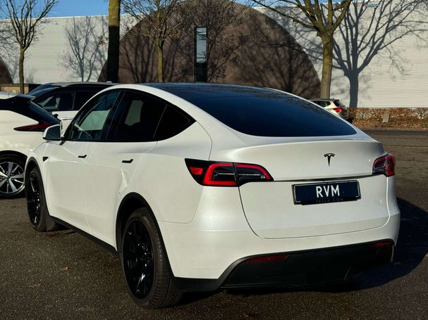 Tesla Model Y 220 kW image number 6