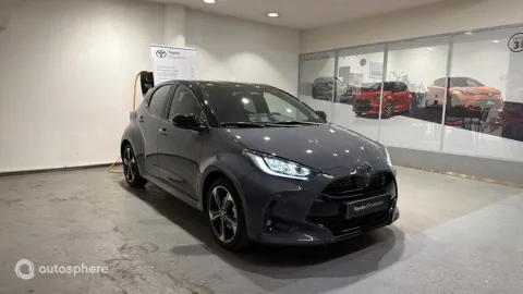 Car image 2