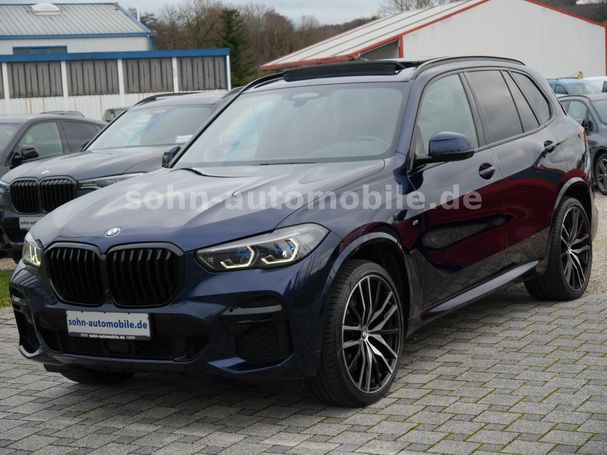 BMW X5 M50i xDrive 390 kW image number 1