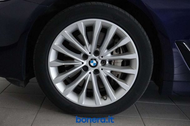 BMW 530 Touring xDrive 183 kW image number 8